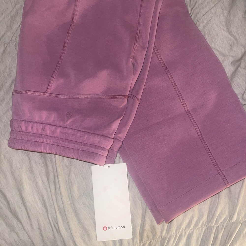 lululemon softstreme HR crop pant